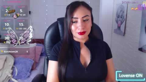 paulina online show from April 2026 04:56:01 PM
