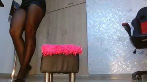 Paulina Rubio online show from February 2025 07:32:02 PM