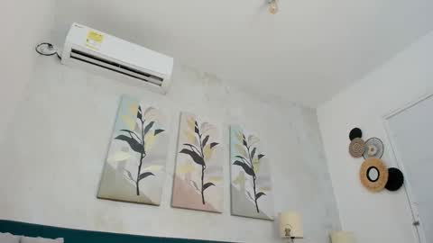 PAU  online show from October 2025 07:51:01 PM