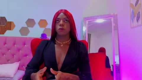 Paulina  online show from June 2026 07:24:01 PM