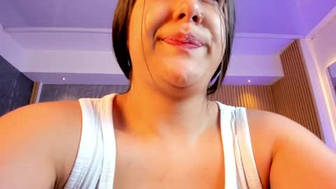 Paulina  online show from May 2026 11:29:02 AM