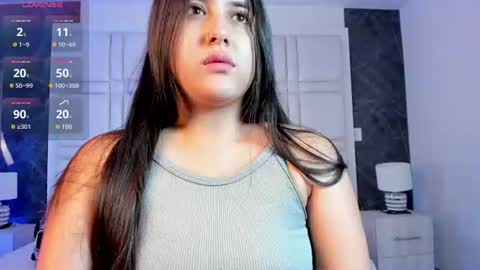Paulina  online show from July 2026 12:44:01 PM