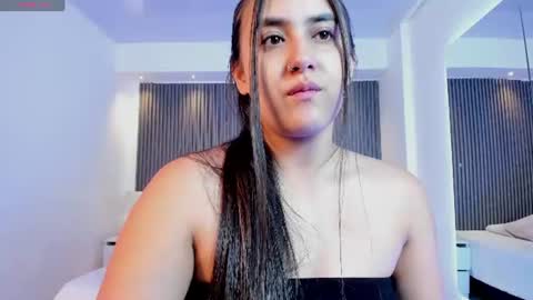 Paulina  online show from July 2026 12:11:01 PM