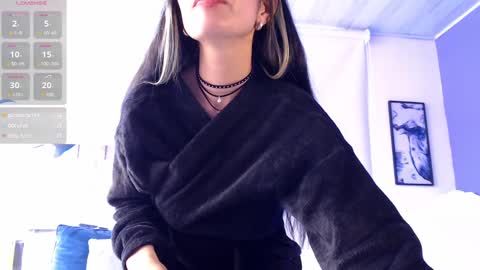 Paulina online show from March 2025 05:54:01 PM