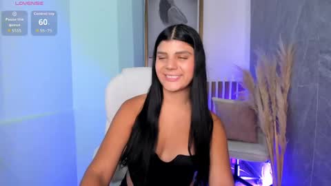 Paulina Belle online show from April 2026 02:39:01 PM