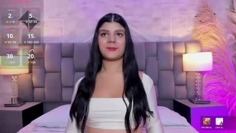 Paulina Belle online show from June 2026 02:06:02 PM