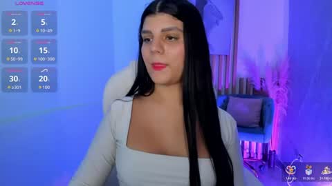 Paulina Belle online show from June 2026 02:10:01 PM