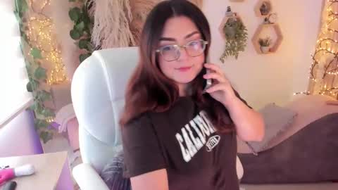 Estefania online show from June 2026 03:50:01 PM