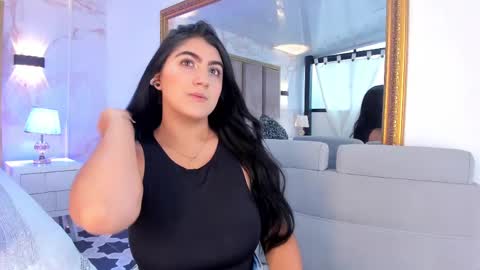 Paulina online show from February 2025 07:28:02 PM