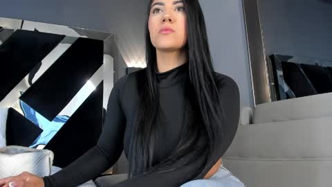 Paulina online show from May 2026 11:40:01 AM