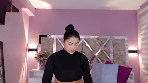 Paulina online show from July 2026 06:20:01 PM