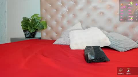 PaulinaSaennz online show from June 2026 12:30:01 PM