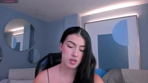 Paulina Santos  online show from October 2025 07:58:02 PM