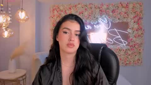 Paulina Santos  online show from November 2025 08:11:01 PM