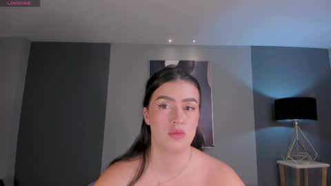 Paulina Santos  online show from June 2026 05:16:02 PM