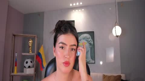 Paulina Santos  online show from June 2026 07:50:01 PM