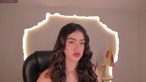 Paulina Santos  online show from June 2026 08:22:01 PM