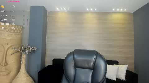 Paulina Santos  online show from June 2026 07:07:01 PM