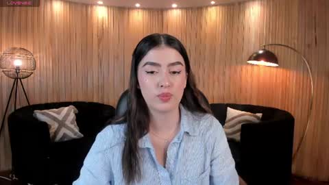 Paulina Santos  online show from July 2026 05:37:02 PM