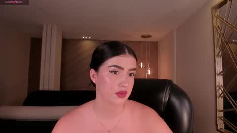 Paulina Santos  online show from July 2026 08:14:01 PM