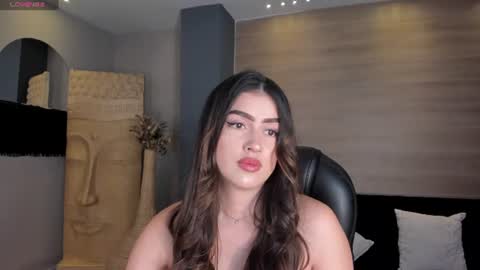 Paulina Santos  online show from July 2026 07:32:01 PM