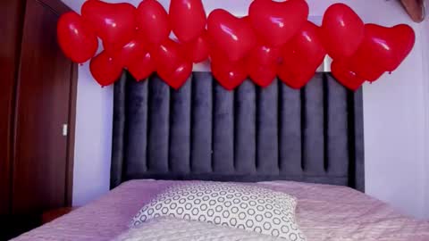 Paulina soto online show from February 2026 08:16:01 PM