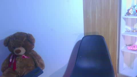 paulina online show from July 2026 08:25:01 PM