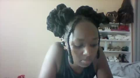 pauline19932016 online show from November 2025 02:40:02 PM