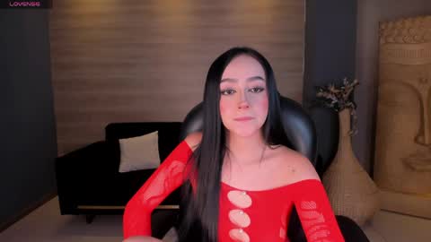 Pauline Sanz online show from May 2026 07:10:02 PM