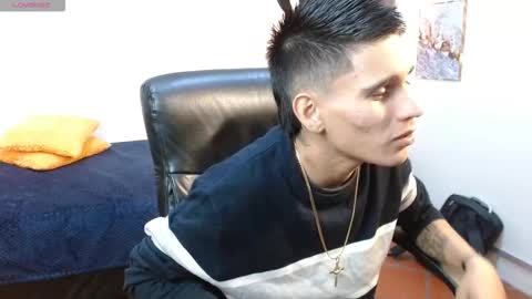 Snapshot of paullcb chatting on January 2026 03:55:01 AM paull online show from January 2026 03:55:01 AM