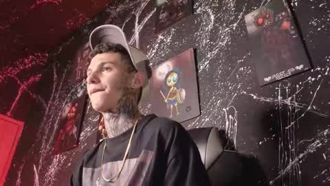 Snapshot of paulo527 chatting on December 2025 04:51:02 AM Paulo online show from December 2025 04:51:02 AM