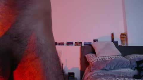 Paul online show from February 2025 05:37:01 AM