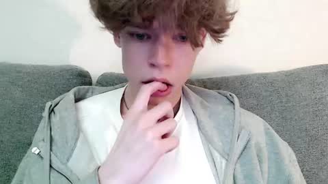 pawclaw online show from July 2026 01:20:01 AM