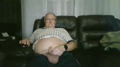 Snapshot of pawelek50 chatting on February 2026 07:46:01 AM pawelek online show from February 2026 07:46:01 AM