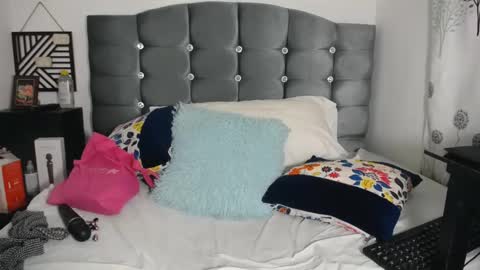 Snapshot of payton_bailey chatting on December 2024 07:11:01 PM Payton online show from December 2024 07:11:01 PM