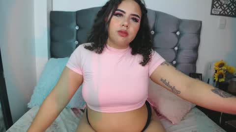 Snapshot of payton_bailey chatting on February 2025 02:31:01 AM Payton online show from February 2025 02:31:01 AM