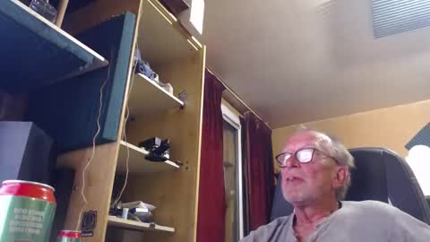 Snapshot of pc8474408 chatting on October 2025 10:41:01 PM pc8474408 online show from October 2025 10:41:01 PM