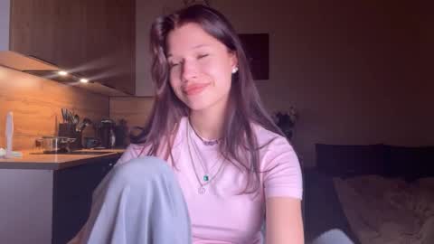 Snapshot of peaceful_oblivion chatting on September 2025 07:25:01 PM Sandra Next Stream pm MSK 5 pm UTC1pm EDT online show from September 2025 07:25:01 PM