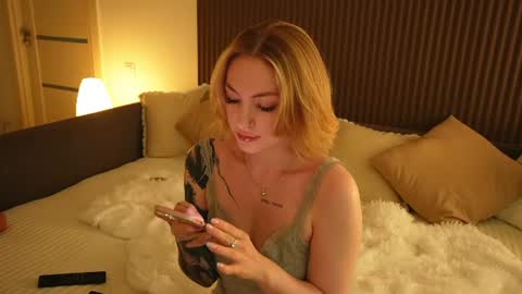Kristina online show from June 2026 01:28:02 PM