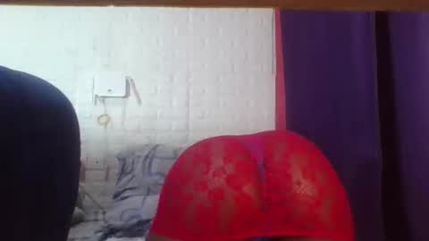 Snapshot of peach_melbah chatting on April 2026 10:43:02 PM peach_melbah online show from April 2026 10:43:02 PM