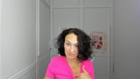 Christina online show from July 2026 12:19:02 PM