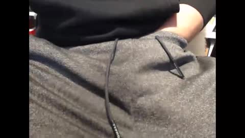 Snapshot of peacheshubby chatting on January 2025 04:23:02 PM hard4u online show from January 2025 04:23:02 PM