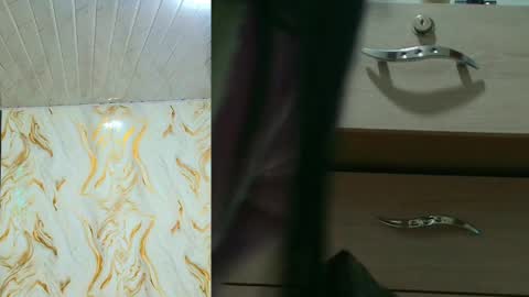 Snapshot of peachy__baby chatting on May 2026 11:05:01 AM peachy__baby online show from May 2026 11:05:01 AM