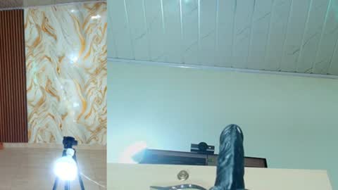 peachy__baby online show from June 2026 11:08:02 AM
