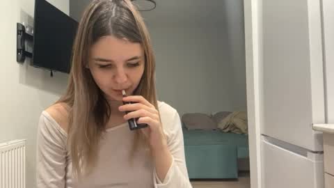 Snapshot of peachy_keens chatting on April 2026 06:32:02 PM Peachy online show from April 2026 06:32:02 PM