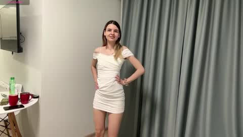 Snapshot of peachy_keens chatting on May 2026 05:41:01 PM Peachy online show from May 2026 05:41:01 PM