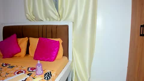 peachyyy online show from June 2026 02:53:01 AM