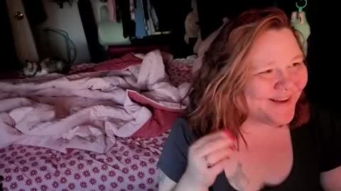 Snapshot of peachynessa chatting on February 2026 01:15:02 AM Peachy Nessa online show from February 2026 01:15:02 AM