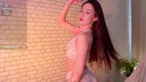 Snapshot of peachypoet chatting on June 2026 01:24:02 PM Chloe online show from June 2026 01:24:02 PM