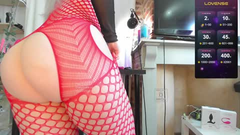 Help me to reach 200 thumbs up  online show from December 2024 11:21:02 AM